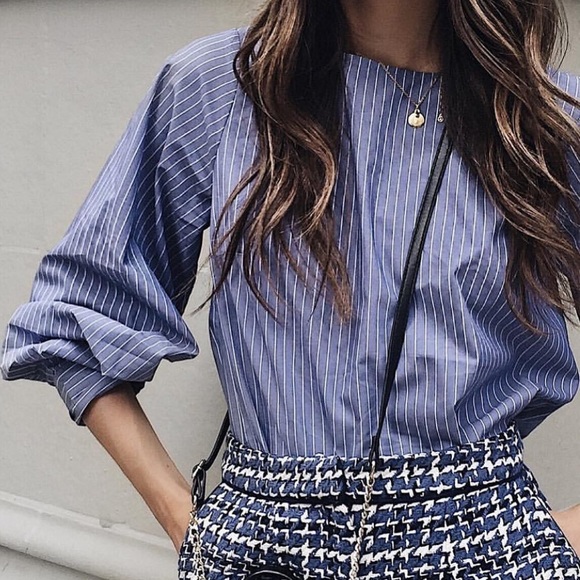 Marled Reunited Oversized Top with Pinstripes - Picture 2 of 8